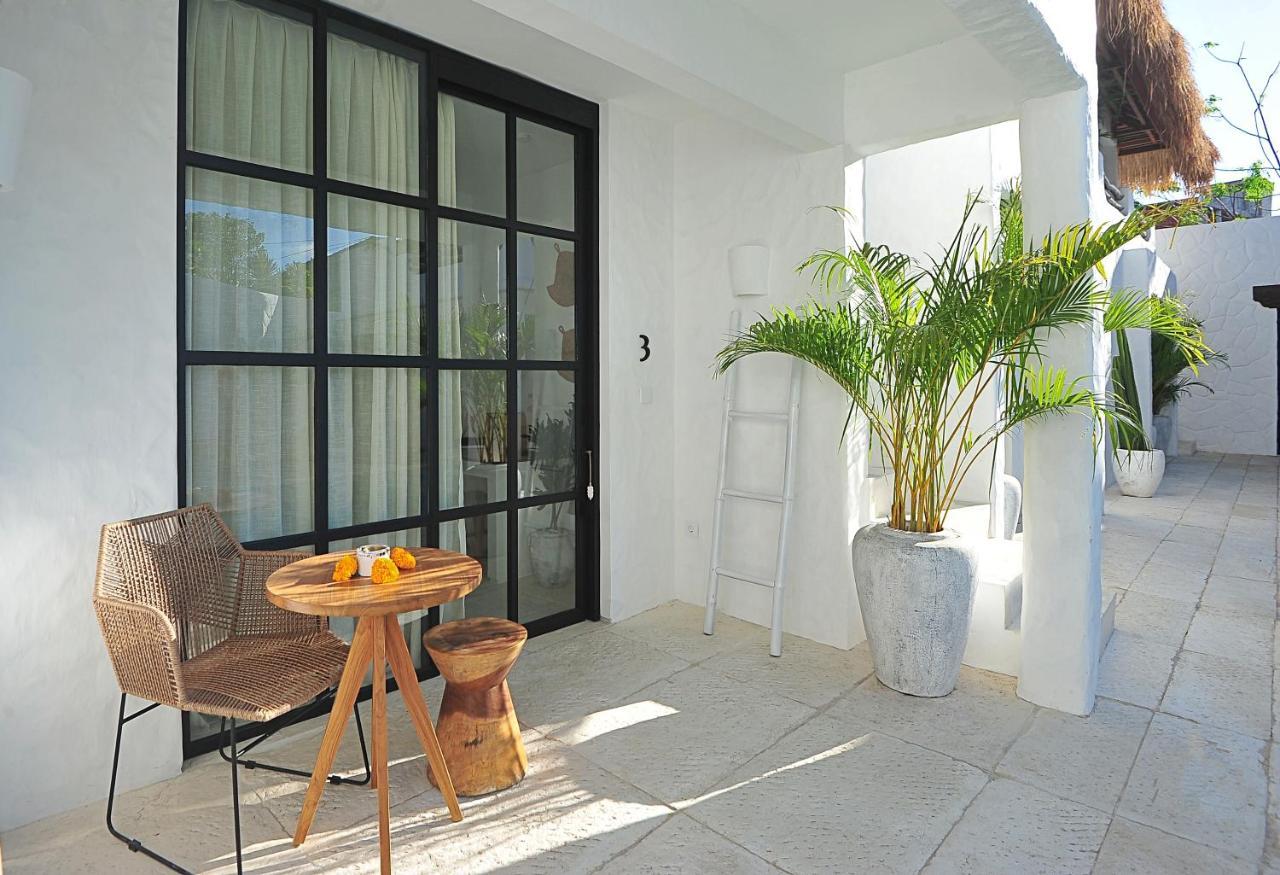 Amara Uluwatu Hotel Exterior photo